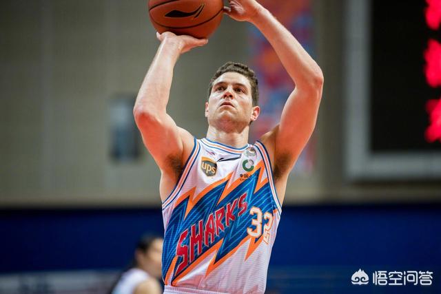 卡特球衣退役猛龙险胜国王止4连败 灰熊胜76人